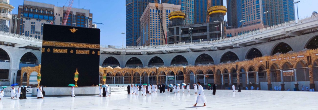 pilgrims-in-kaaba-in-macca-al-haram-umrah-covid-2023-11-27-05-06-31-utc (1)